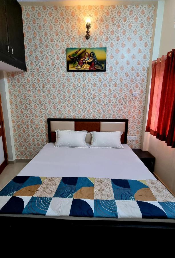 Aditya Premium Homestay- Furnished Air Conditioned- 2Bhk Jabalpur Eksteriør bilde