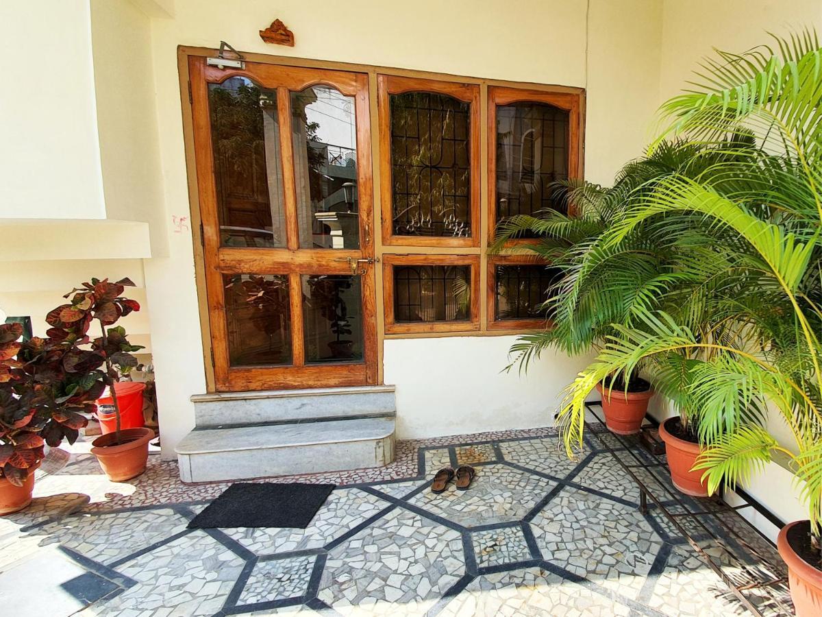 Aditya Premium Homestay- Furnished Air Conditioned- 2Bhk Jabalpur Eksteriør bilde
