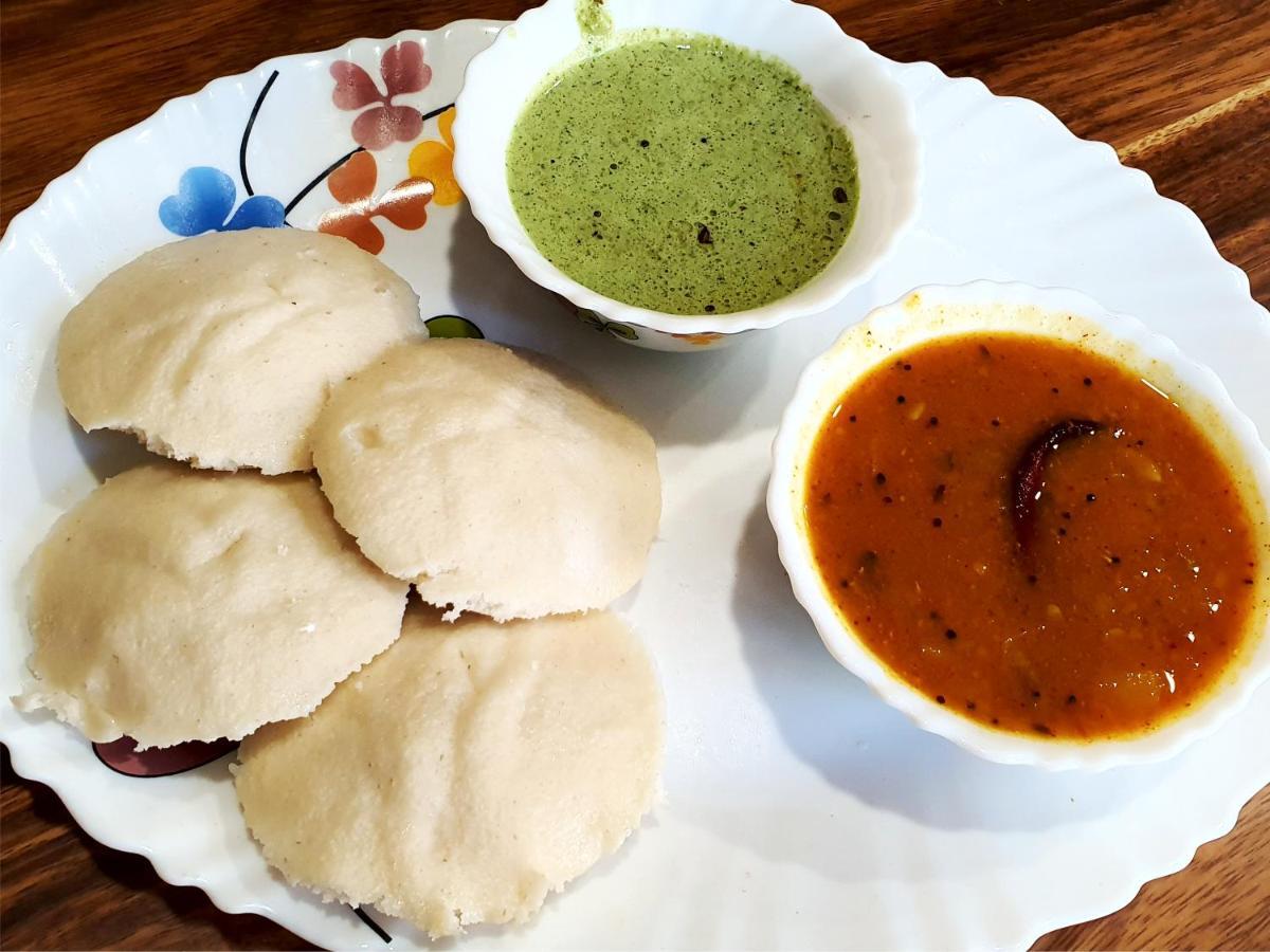 Aditya Premium Homestay- Furnished Air Conditioned- 2Bhk Jabalpur Eksteriør bilde
